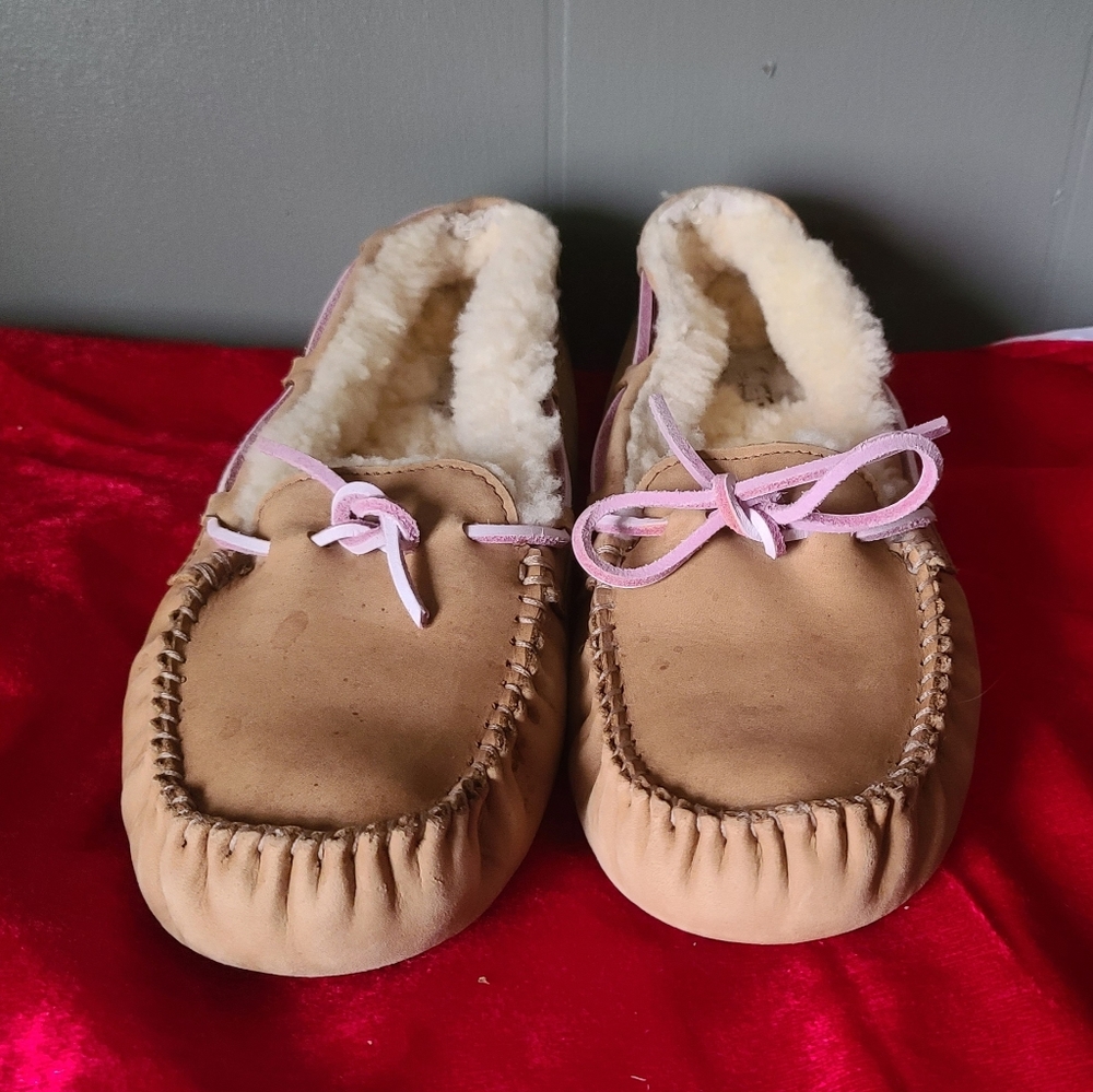 UGG Dakota Slippers